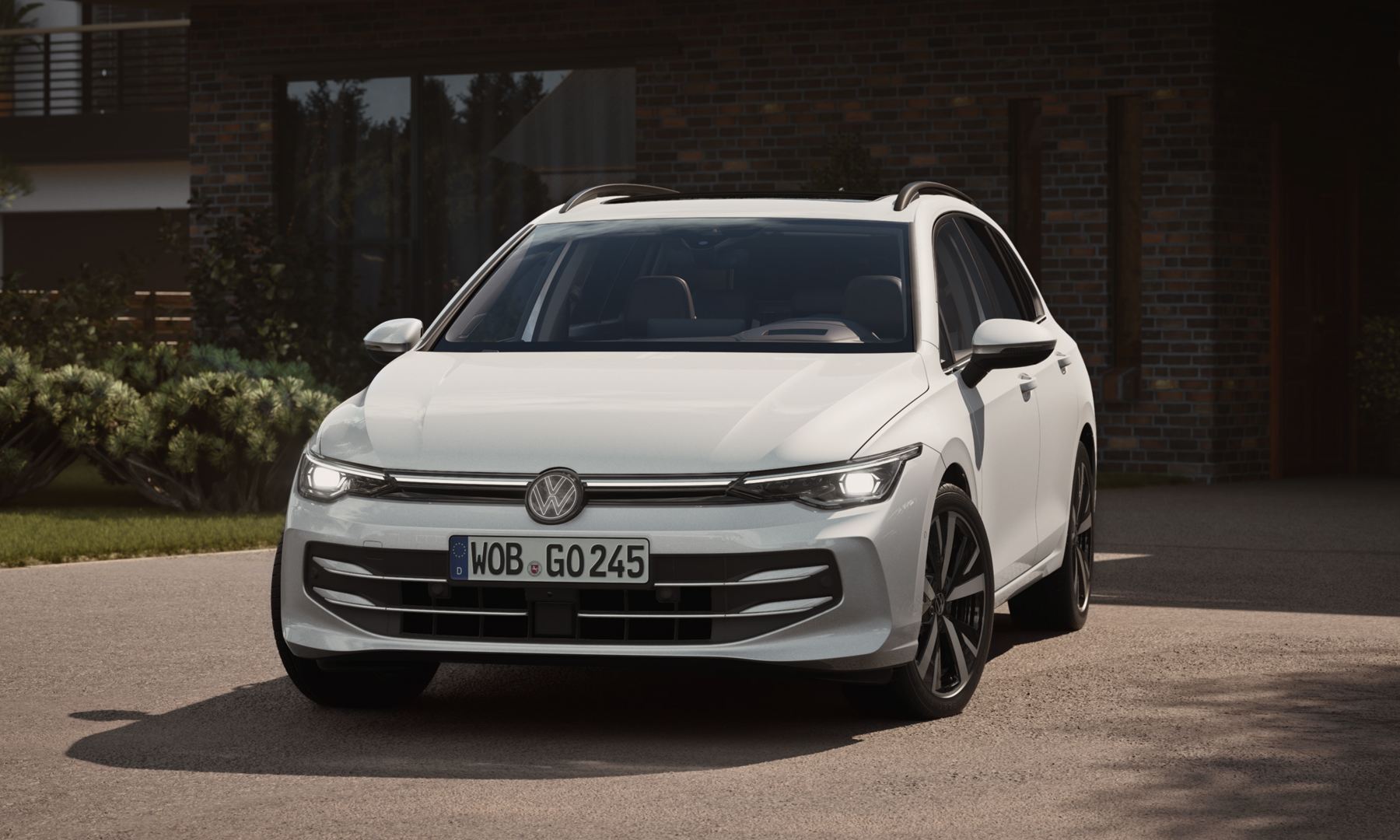 GV5601_Estate_exterior_front_view_IQ-Light_16-9