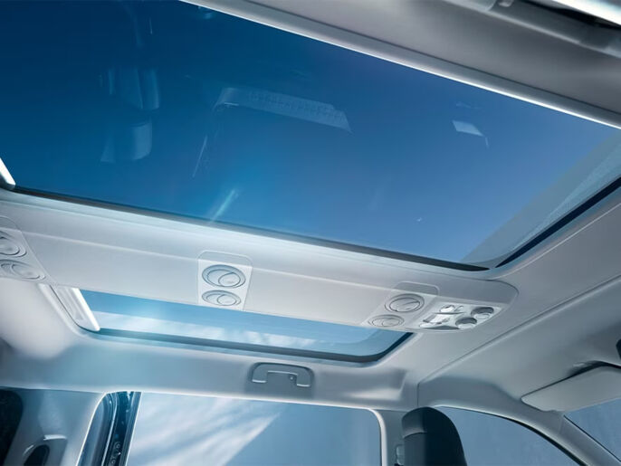 OPEL-ZAFIRA-LIFE-MY2023-BEV-partial-comfort_4x3