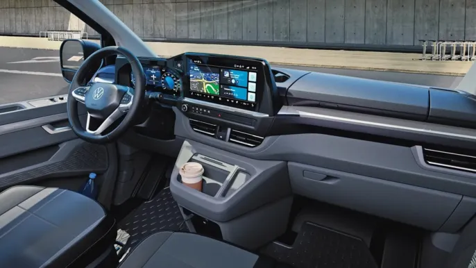 main_caravelle_interier