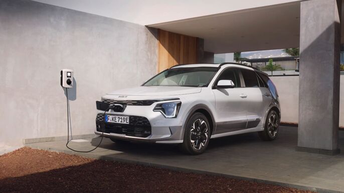 kia-niro-ev-my23-homecharging