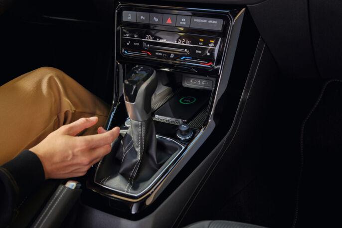 t-cross-pa-ts0658-cmyk-web