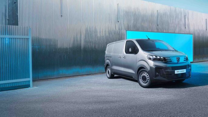PEUGEOT_EXPERT_R_2023_BEV_DIGITAL_MASTHEAD_DESKTOP_2880x1620