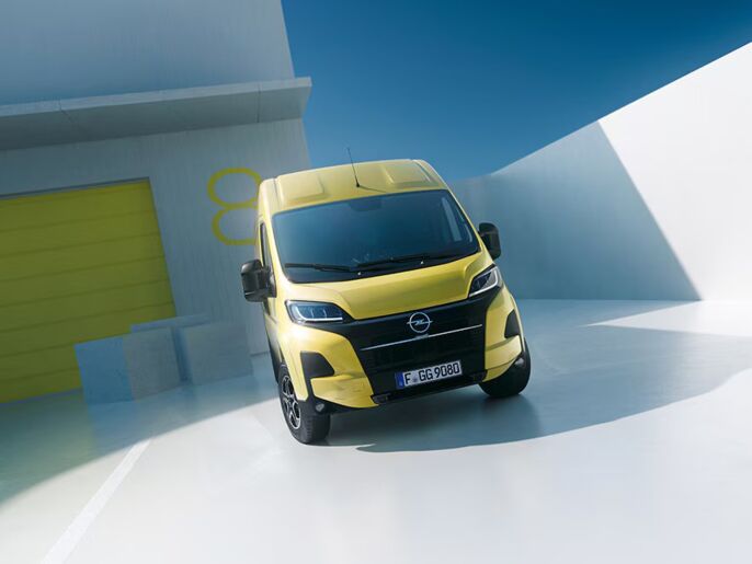 OPEL-MOVANO-MY2023-ICE-partial-versatile-4x3-ezgif.com-avif-to-jpg-converter (1)
